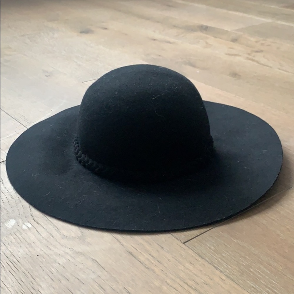 Women’s Hat